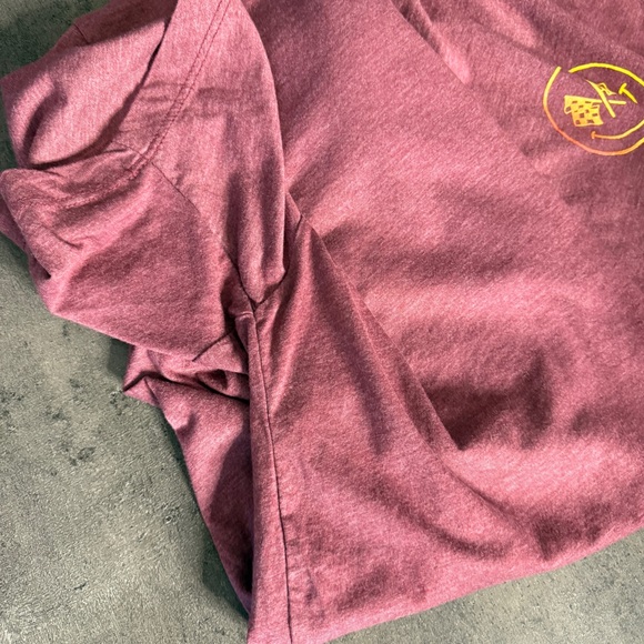 Iron & Resin t-shirt - Picture 3 of 4